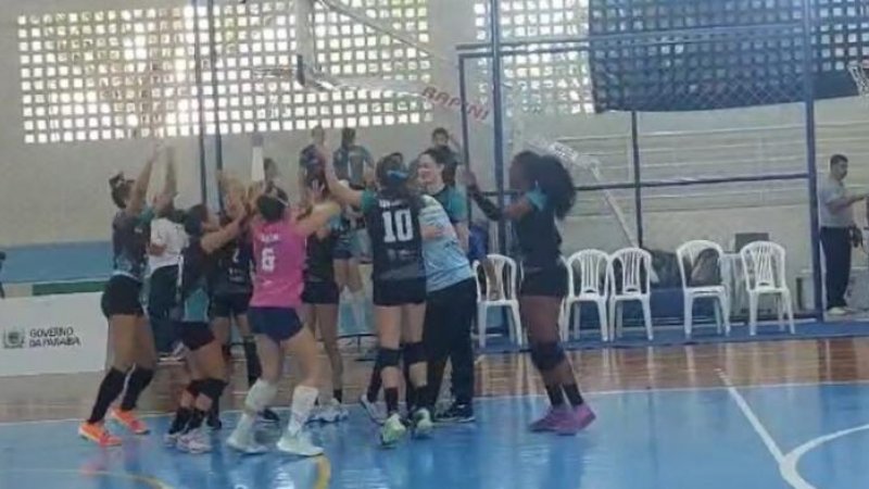 Foto 1 da matéria: Vôlei feminino de Rondônia vence Sergipe e vai disputar medalha de ouro nos Jogos da Juventude 2024
