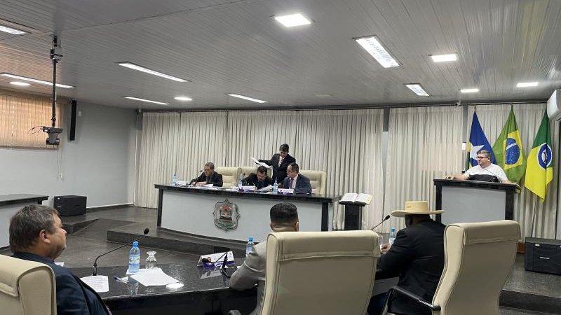 Foto 4 da matéria: AAMIROM que organiza leilão Direito de Viver recebe moção de aplausos em Rolim de Moura