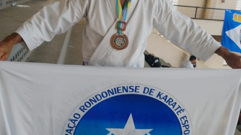 Foto 8 da matéria: Atletas de Rolim de Moura se destacam no Campeonato Brasileiro de Karatê em Natal/RN