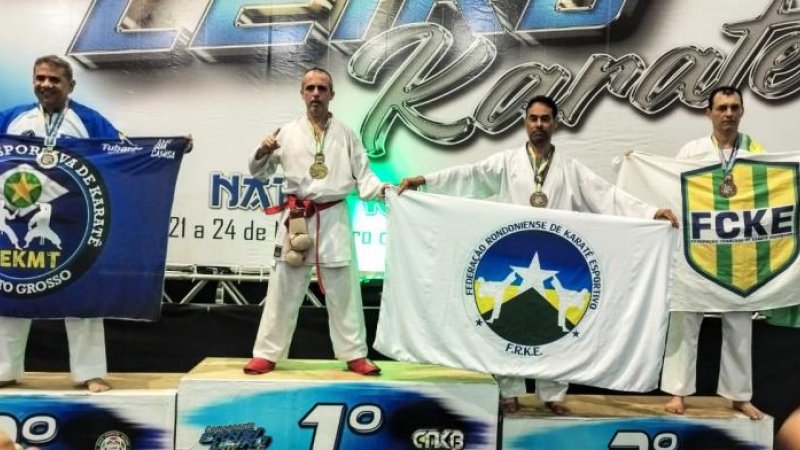 Foto 6 da matéria: Atletas de Rolim de Moura se destacam no Campeonato Brasileiro de Karatê em Natal/RN