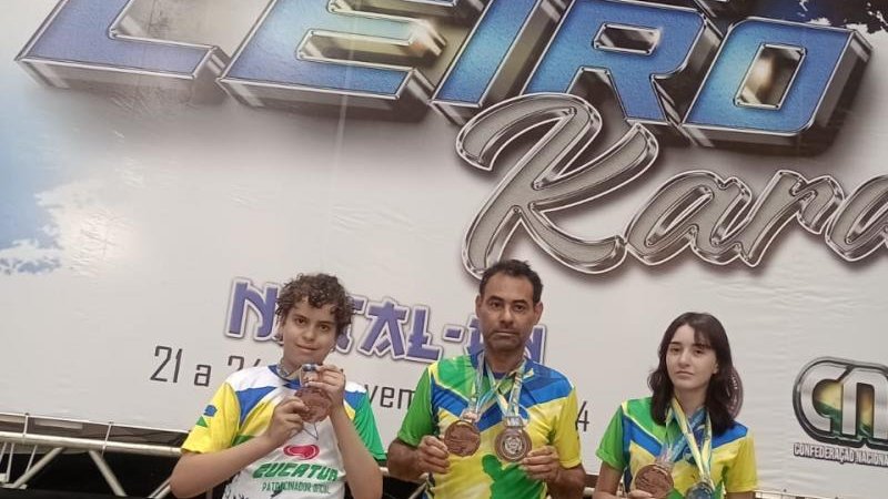 Foto 11 da matéria: Atletas de Rolim de Moura se destacam no Campeonato Brasileiro de Karatê em Natal/RN