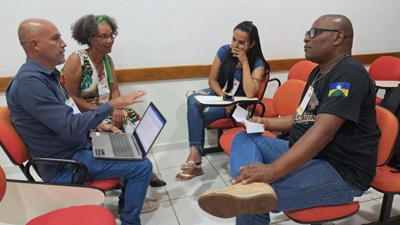 Foto 7 da matéria: Conferência mobiliza gestores e técnicos de meio ambiente da região