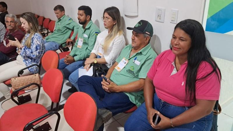 Foto 4 da matéria: Conferência mobiliza gestores e técnicos de meio ambiente da região