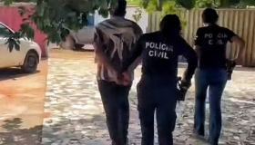 Duas pessoas são presas durante operação que investiga esquema de roubos de...