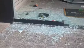 Loja no centro de Pimenta Bueno é arrombada na madrugada; Suspeitos quebraram...