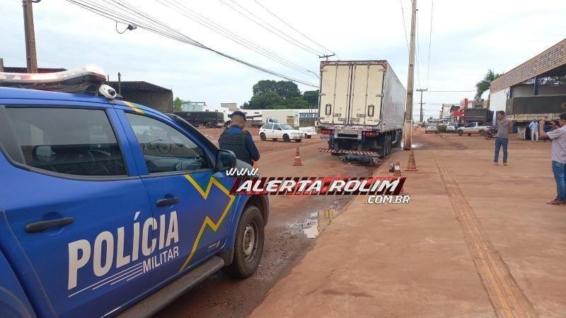 Foto 1 da matéria: Motociclista atingido por caminhão em marcha ré em Rolim de Moura morre em hospital de Cacoal