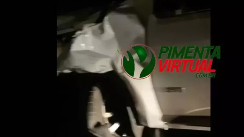 Foto 1 da matéria: Motociclista perde a vida em grave acidente na Rodovia 387, em Pimenta Bueno