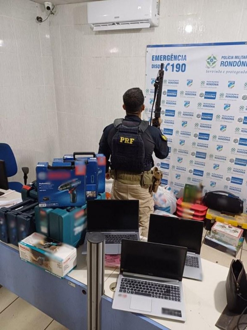 PRF intercepta veículo e prende grupo suspeito de furto qualificado em Ji-Paraná/RO