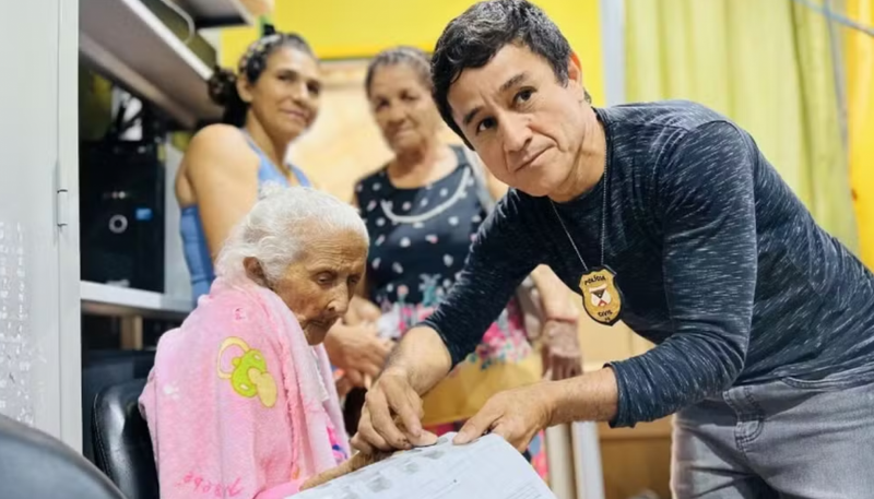 'Renascimento': Idosa de 99 anos solicita 2ª via do RG para 'provar que está viva' em Porto Velho