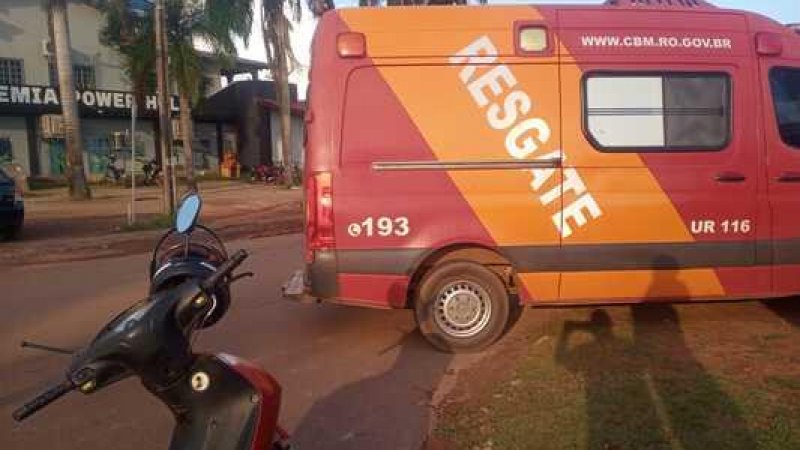 Foto 1 da matéria: Rolim: Criança de apenas 4 anos é socorrida após acidente entre moto e carro