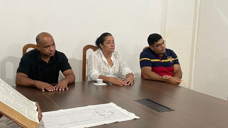 Foto 1 da matéria: Vereadores participam de reunião com a diretoria do Rolim de Moura Esporte Clube