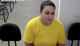 Dor de cabeça fez dona de creche voltar para carro após 4 horas e perceber...