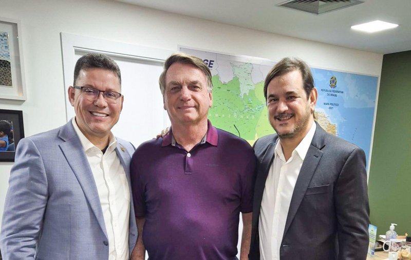 Encontro entre Bolsonaro e Marcos Rocha acende sinal para as eleições de 2026