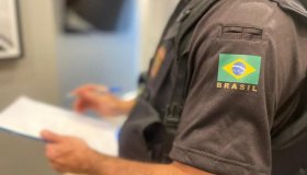 Mulher que prestava serviços para a Caixa Econômica Federal é presa pela PF...