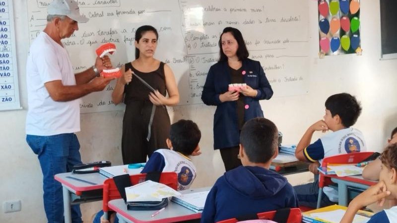 Foto 4 da matéria: Secretaria Municipal de Saúde e UBS de Nova Estrela realizam ação educativa sobre saúde bucal