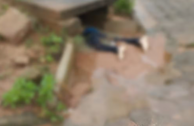 Suspeito de envolvimento na morte de mãe, filha e homem encontrado dentro de bueiro presta depoimento em Presidente Médici