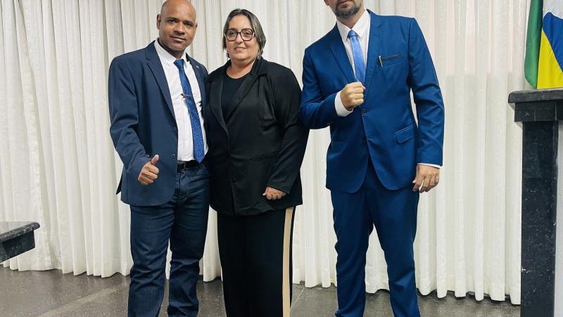 Foto 5 da matéria: Vereadores de Rolim de Moura realizam a primeira Sessão Ordinária do ano de 2025