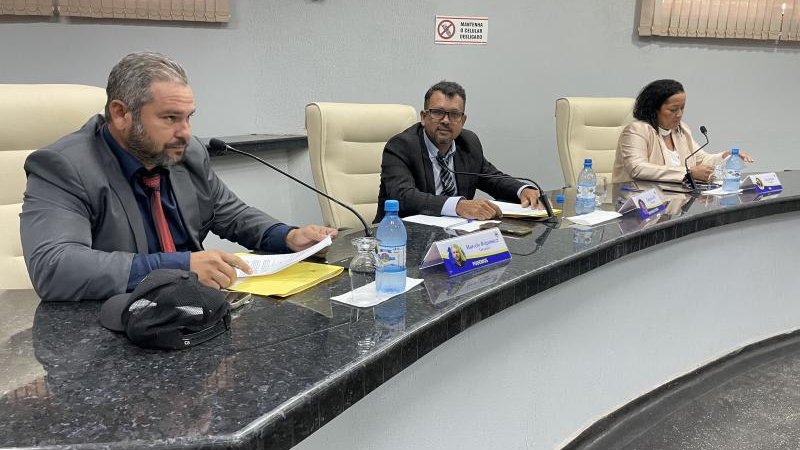Foto 4 da matéria: Vereadores de Rolim de Moura realizam a primeira Sessão Ordinária do ano de 2025
