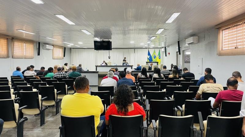 Foto 2 da matéria: Vereadores de Rolim de Moura realizam a primeira Sessão Ordinária do ano de 2025