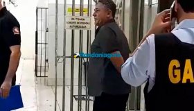 Vídeo: Maurão de Carvalho é apresentado na Central de Flagrantes