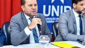 Cirone Deiró se posiciona contra privatização do SAAE