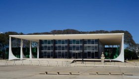 Homem é preso após tentativa de invasão no STF