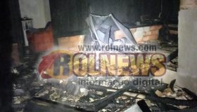 Incêndio destrói residência no bairro Cidade Alta em Rolim de Moura