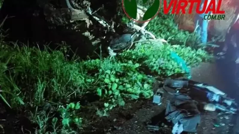 Foto 9 da matéria: Motorista fica preso às ferragens em colisão frontal na Rodovia 387 em Pimenta Bueno
