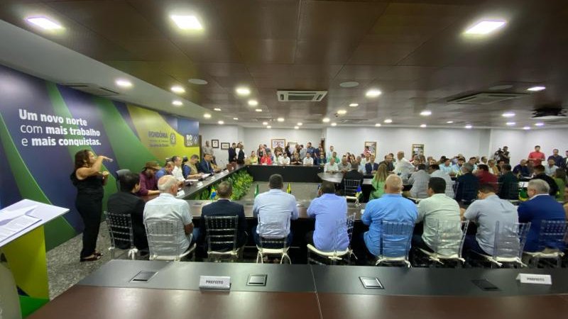 Foto 1 da matéria: Prefeito Aldo Júlio participa do lançamento da VII Edição do Concurso Nacional de Qualidade do Cacau, em Porto Velho