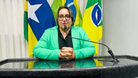 Aprovado requerimento de autoria da vereadora Janete solicitando gratificação...