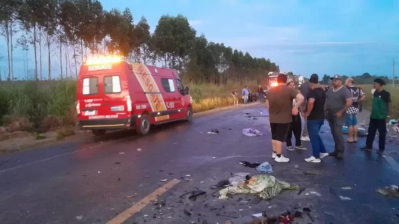 Foto 3 da matéria: Grávida e sua mãe, vítimas de acidente fatal na BR-364, eram moradoras de Alta Floresta do Oeste