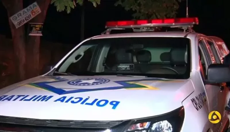 Mulher de 26 anos é espancada após mexer no celular do companheiro sem autorização dele, em Vilhena; Polícia militar foi acionada
