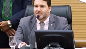 Projeto de lei do deputado Alex Redano garantirá vacinação domiciliar aos...