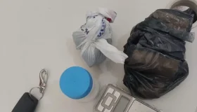 Polícia prende suspeitos de terem assassinado homem encontrado com pés e...