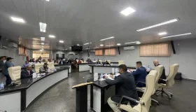 Câmara de Rolim de Moura presta homenagem a personalidades e empresários