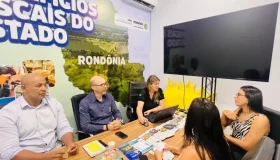 Empresários recebem orientações fiscais sobre o Programa Contribuinte Legal...