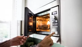 Micro-ondas de Inox, Espelhado ou Colorido? Como Escolher o Melhor Modelo para...