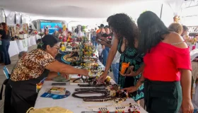 Pavilhão do Artesanato na Rondônia Rural Show 2025 valoriza cultura local e...
