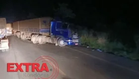 VÍDEO: Caminhoneiro de Cerejeiras fica ferido após colisão na BR-364, em...