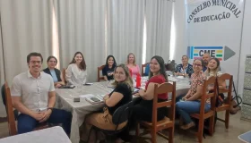 Conselho Municipal de Educação parabeniza escolas de Rolim de Moura por...