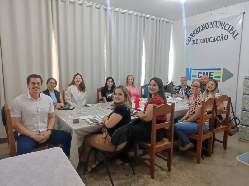 Conselho Municipal de Educação parabeniza escolas de Rolim de Moura por avanços na alfabetização