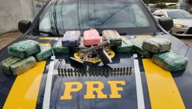 Motorista que saiu de Rondônia é preso pela PRF no ES com óxi, droga mais...
