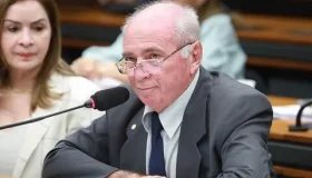 Câmara dos Deputados declara perda de mandato de Lebrão