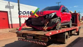 Casal e criança moradores de Espigão ficam ilesos após colisão que destruiu...