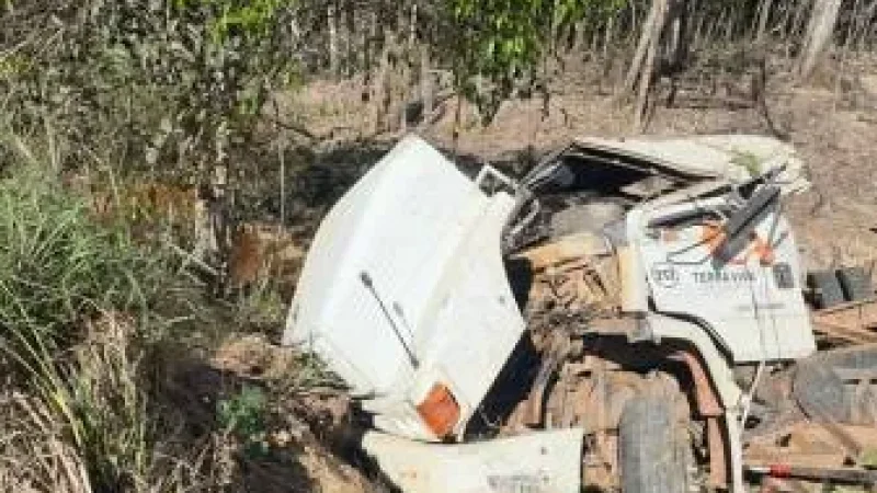 Foto 2 da matéria: Família esclarece: Manoel não era o motorista e condutor sobreviveu ao acidente na BR-435