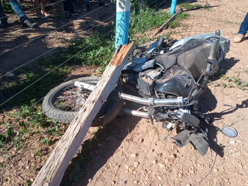 Jovem de 17 anos morre em grave e outro fica gravemente ferido em acidente na RO-010 em Nova Brasilândia d’Oeste