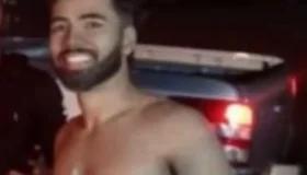 Motorista de aplicativo é resgatado após ser jogado de ponte durante...