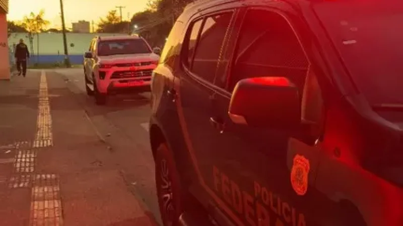 Foto 1 da matéria: PF deflagra operação contra fraudes em contrato público