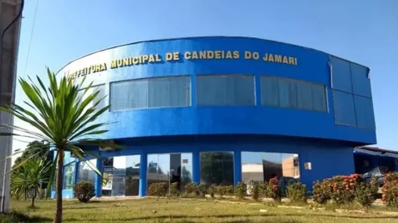Polícia Civil cumpre mandados e afasta servidores em nova fase da Operação 'Taxa Venal'