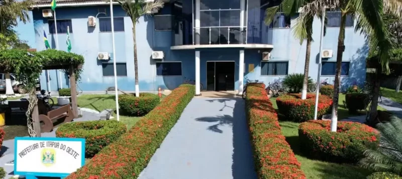 Prefeitura de Itapuã do Oeste abre processo seletivo com 30 vagas e salários de até R$ 4,2 mil